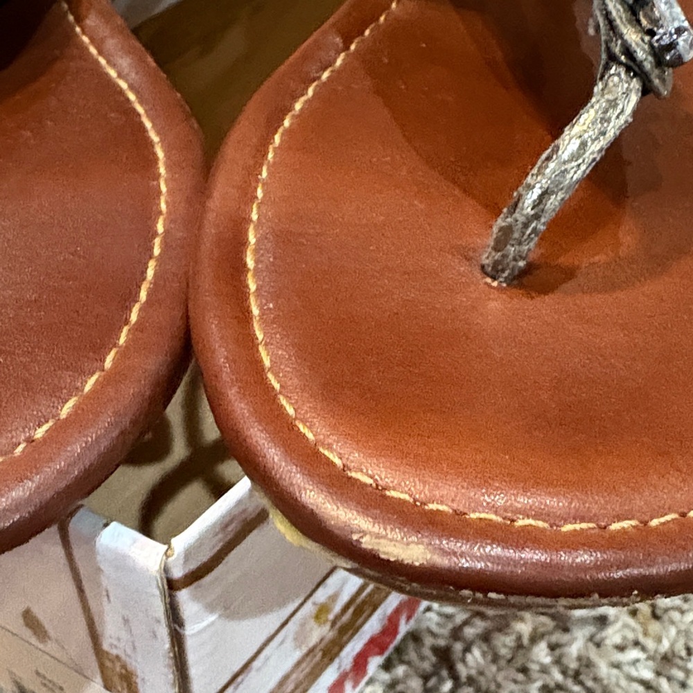 UNIONBAY Rhinestone Sandals - Picture 6 of 6